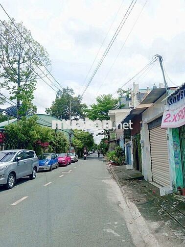 Phòng tầng trệt rộng full nội thất