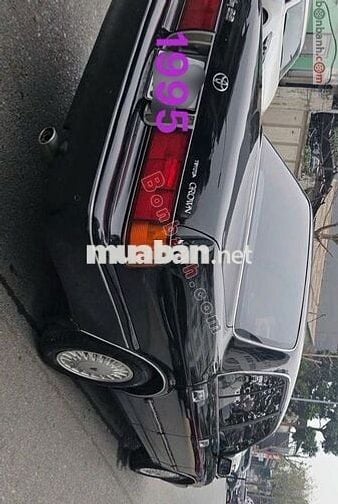 Toyota Crown Royal Saloon 1995