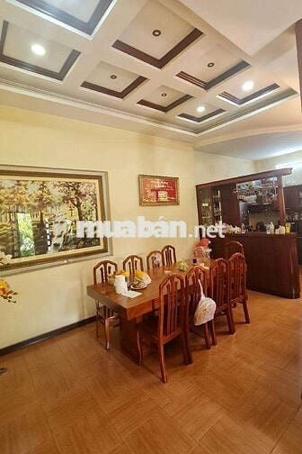 BIỆT PHỦ 4T/SD290M² MT CHỢ HẬU GIANG ĐƯỜNG 8M THÔNG