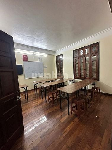 Nhà 5 tầng,2 mặt trước sau phù hợp KD,văn phòng Nguyễn Khuyến,Hà Đông