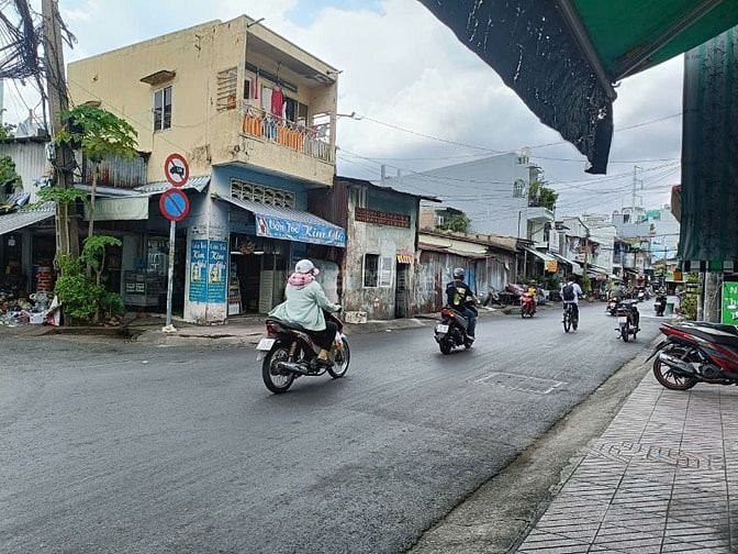 Nhà 2 mặt tiền mua bán kinh doanh làm văn phòng 