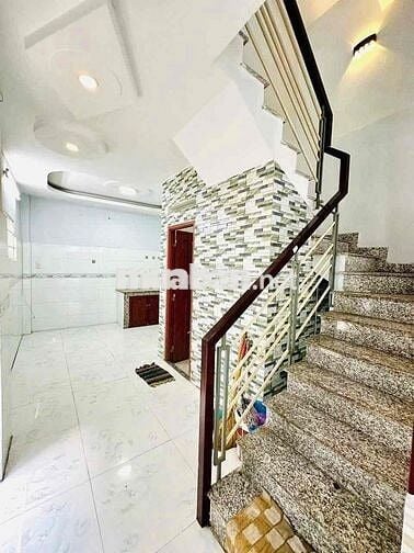 Nhà thuê, hẻm Ô TÔ 6m, DẠ NAM thông Đặng Chất