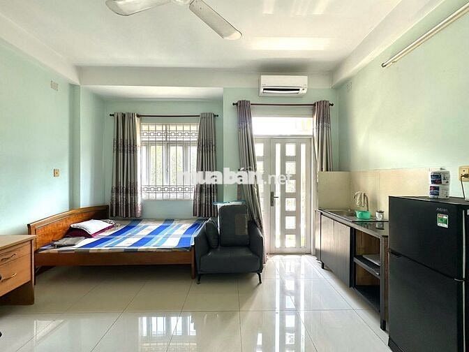 📍128B Trường Sa, Phường 2, Bình Thạnh 📍5x18,5 - 3 Lầu 5PN