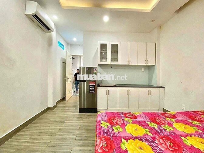 Sát quận 1,5 Studio Full nội thất free xe ngay trung tâm giá rẻ