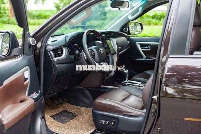 Toyota Fortuner 2.4G 4x2 AT 2019 - 78000 km