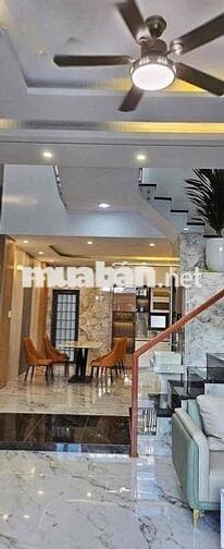 cho thuê nhà đẹp rẻ nhất Hoà xuânnnn