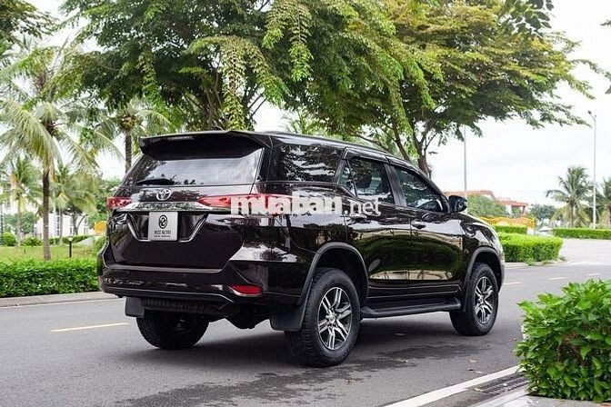 Toyota Fortuner 2.4G 4x2 AT 2019 - 78000 km