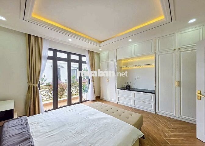 Bán Nhà 5 Tầng, DT90m2, Có Thang Máy, Khu Bên Sông, Hiệp Bình Chánh.