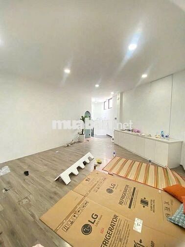🔥NGANG 9M NHÀ MẶT TIỀN ĐƯỜNG HỒ BÁ KIỆN, P.15, QUẬN 10