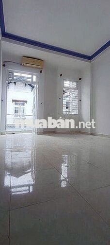 BÁN NHÀ 3 TẦNG GẦN LÊ VĂN QƯỚI HẺM XE TẢI