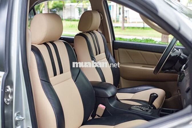Toyota Fortuner 2.7V 4x2 AT 2014 - 120000 km