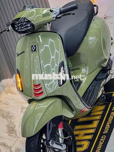 vespa spin 2023 kiễng đẹp bstp 9c nợ xấu trả 50% ạ