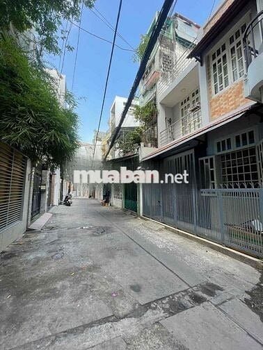Cho thuê nhà Hẻm Xe Hơi Trệt 2 Lầu Full Nội Thất , Q1