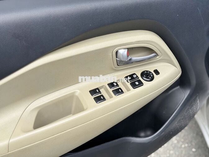 Kia Rio 2015 1.4 AT Số tự động Sedan - 87000 km