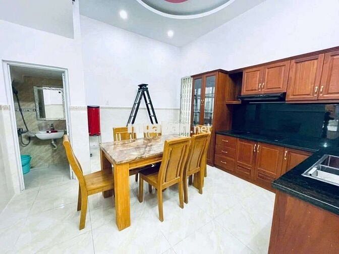 Thanh lý nhà 1 trệt 1 lầu 2pn 2wc Trần Đại Nghĩa - Bình Tân