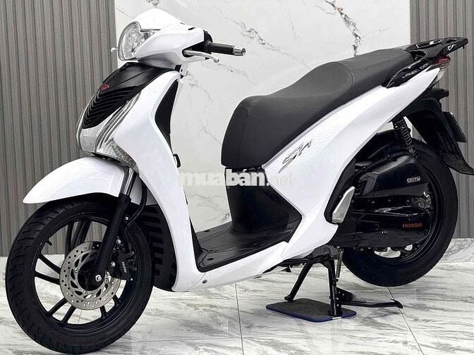 Sh 150 2016 bstp 9chủ máy zin nợ xấu trả 50% ạ