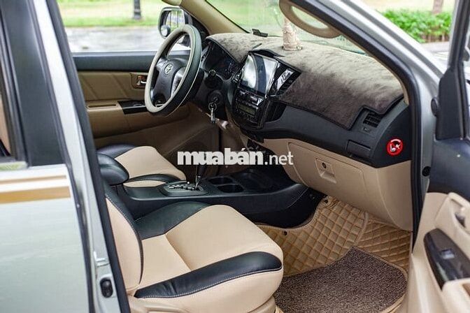 Toyota Fortuner 2.7V 4x2 AT 2014 - 120000 km