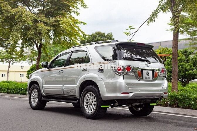 Toyota Fortuner 2.7V 4x2 AT 2014 - 120000 km