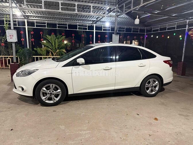 Ford Focus 2015 số tự động xe nguyên rin