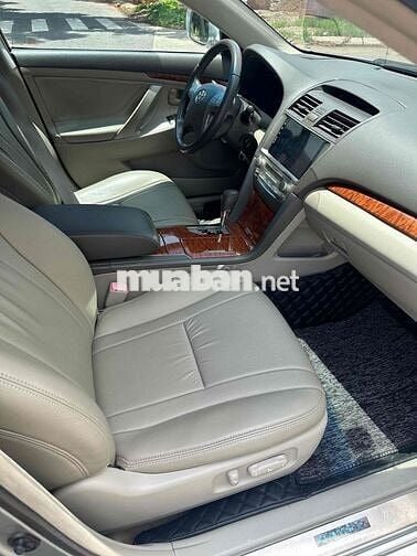 Toyota Camry 2011 2.4G - 115000 km bảo dưỡng hãng