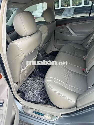 Toyota Camry 2011 2.4G - 115000 km bảo dưỡng hãng