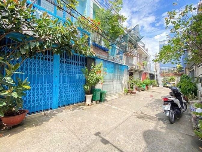 Cho thueHàng hiếm 🔜Hẻm ô tô tránh nhau 🚘🚘🚘 👍NHÀ CÓ DT: 4x13 trệt 
