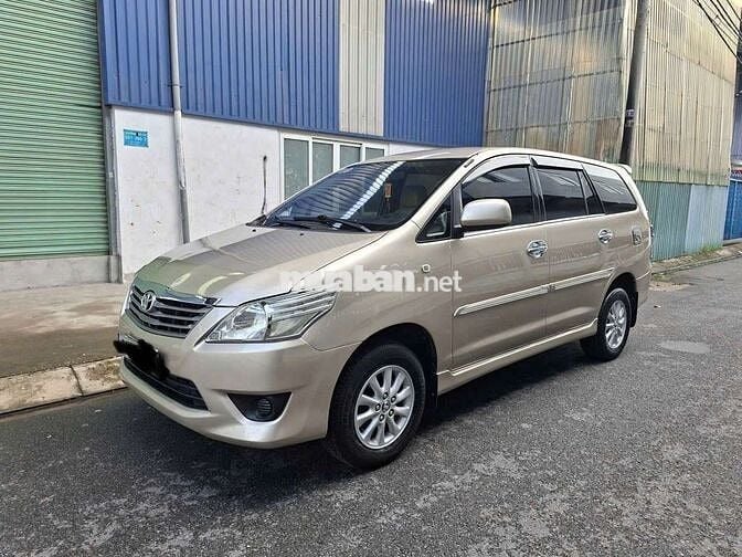 Chính chủ bán 2013 bản e sô sàn.biển số tphcm