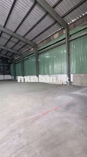 Kho diện tích 700m2 cần cho thuê gấp với giá rẻ ở Nguyễn Bình