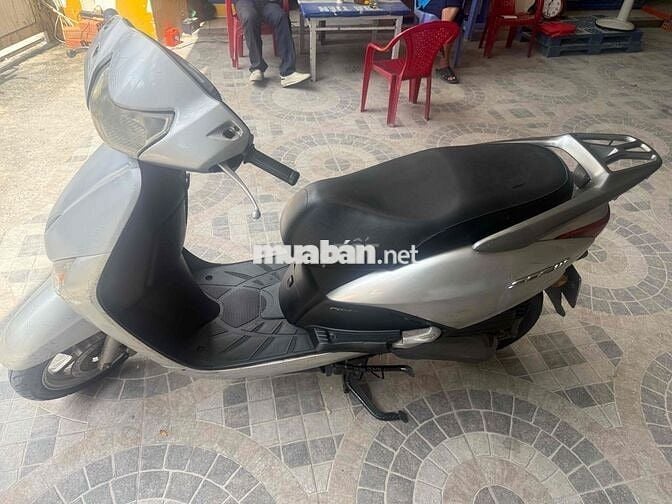 xe honda Scr 110cc xăng phun fi nhųt doi 2009