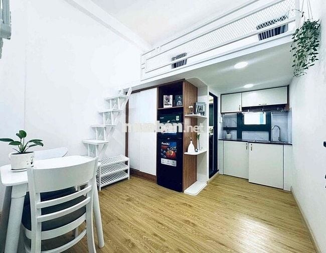 SIÊU PHẨM CỰC HOT !! Tân Bình - Phường 13 - Nhà đẹp 8 PN có gara