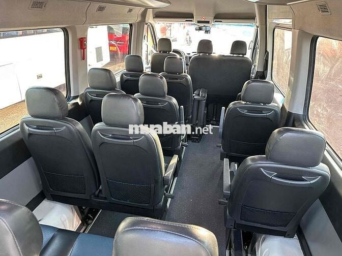 Cần bán - Hyundai - Solati - 2018 một chủ từ đầu
