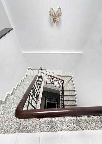 Cho Thuê Nhà MT Đường Số P. Tân Hưng, 4x18M, Trệt 4 Lầu