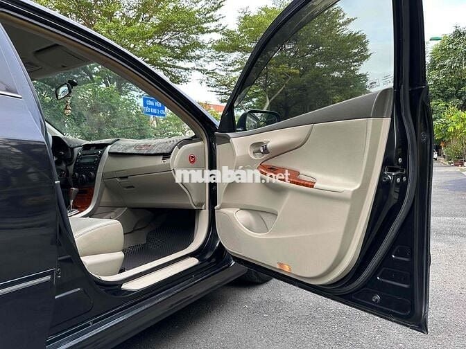 Toyota Corolla Altis 2.0V 2009 - Cơ quan thanh lý