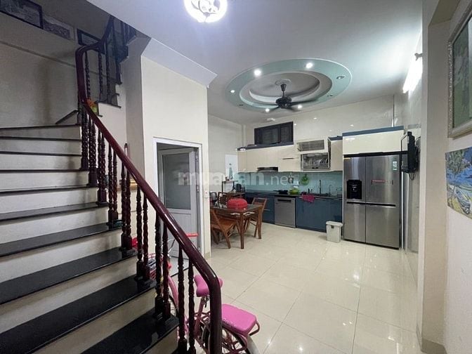 BÁN NHÀ PHÚ DIỄN: 4 TẦNG DÂN XÂY CHẮC CHẮN, DT 52,5M2
