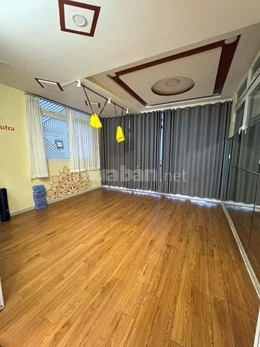 Duy Nhất Căn Nhà 50m2 giá 3ty600 tại Trần Bình Trọng, cho thuê 18tr