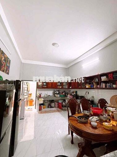 🌺Cần bán nhà đẹp đg số 2 Nam Hùng Vương- An lạc . DT : 4m*20m . 8,8 tỷ