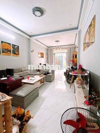 🌺Cần bán nhà đẹp đg số 2 Nam Hùng Vương- An lạc . DT : 4m*20m . 8,8 tỷ