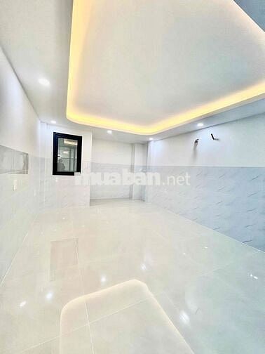 Nhà Mới Xây DT 250m2 1Trệt 1Lửng 3Lầu 4Pn 5Wc 1/ Tô Ngọc Vân Sân Thượg