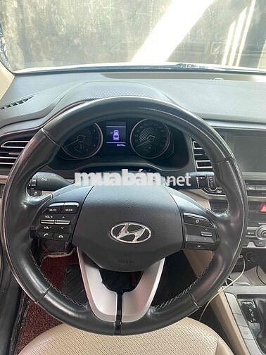 Hyundai Elantra 2019 1.6AT - 58300 km