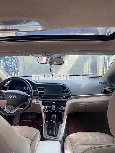 Hyundai Elantra 2019 1.6AT - 58300 km