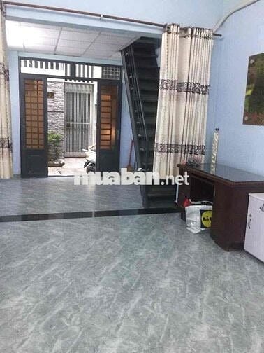 Cho thuê nhà nc còn Mới, 1 Trệt 1 gác - Đường CMT8 Quận 3