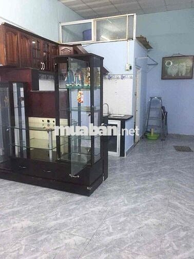Cho thuê nhà nc còn Mới, 1 Trệt 1 gác - Đường CMT8 Quận 3