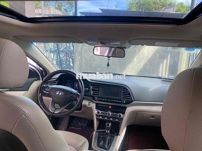 Hyundai Elantra 2019 1.6AT - 58300 km