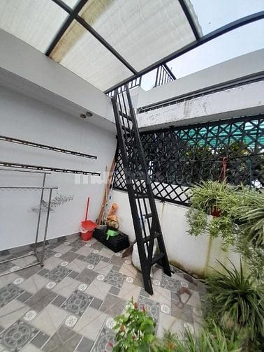 NHÀ ĐẸP - HẺM XE HƠI – KHU AN NINH - DÂN TRÍ CAO - SÁT MẶT TIỀN - 82M2