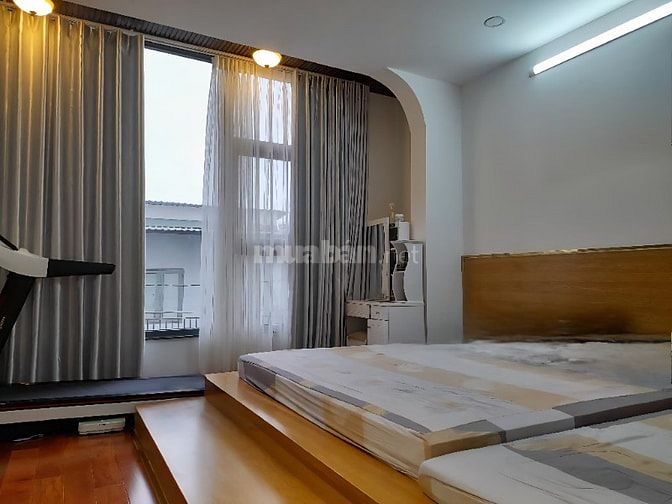 NHÀ ĐẸP - HẺM XE HƠI – KHU AN NINH - DÂN TRÍ CAO - SÁT MẶT TIỀN - 82M2