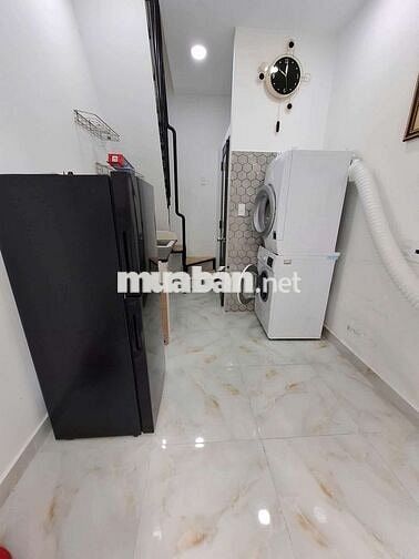 Nhà 1 trệt 1 lầu 1 PN 2wc ở Bùi Đình Túy