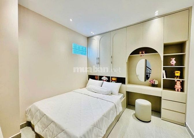 🌟Nhà ngay trung tâm Quận 10 – bán gấp nhà Sư Vạn Hạnh 76m² giá 6tỷ840