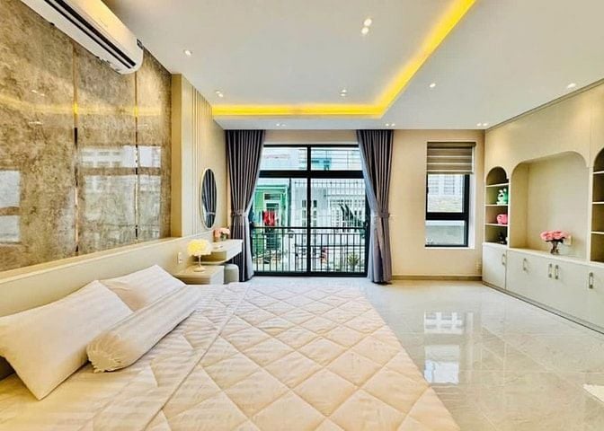 🌟Nhà ngay trung tâm Quận 10 – bán gấp nhà Sư Vạn Hạnh 76m² giá 6tỷ840