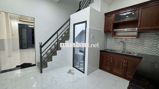 PHẠM THẾ HIỂN Q8 - 4X13.5M - 2 TẦNG - CHỈ CÓ 3.8 TỶ - HẺM XE HƠI