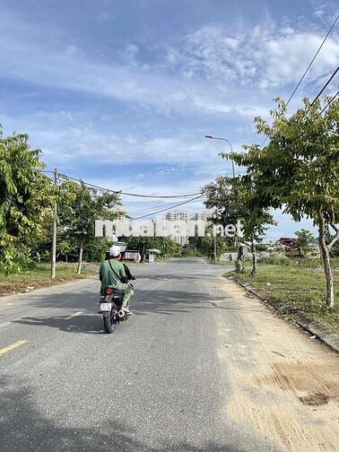 GIA TRÒN 1 DT 100M2 VIEW CÔNG VIÊN, TRƯỜNG HỌC, GẦN CHUNG CƯ ORI